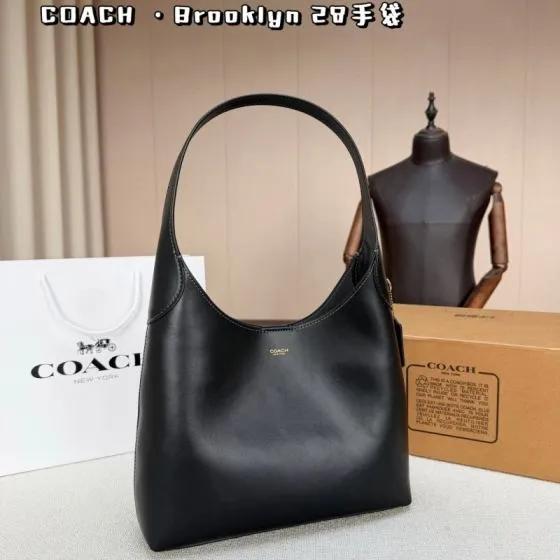 Coach Black shoulder bag 1 1 Replica
