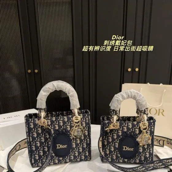 Dior Lady Blue Oblique embroidery 20x18cm shoulder Top Quality Replica