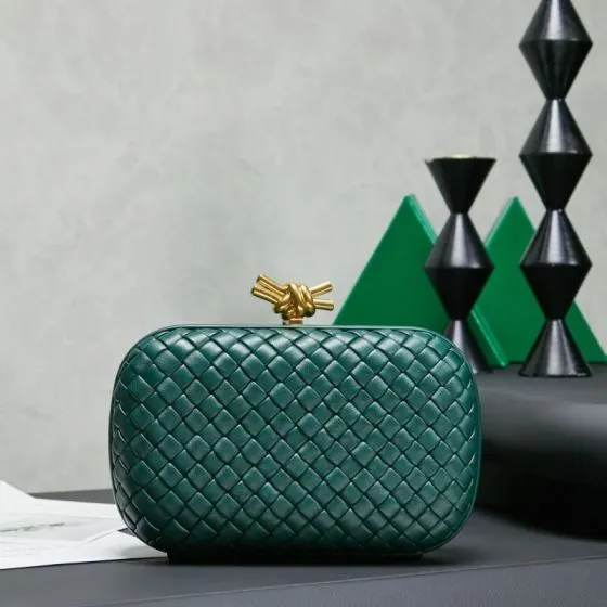 Bottega Veneta Dark green Intrecciato leather 20x12cm clutch 1 1 Replica
