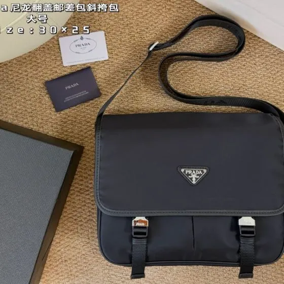 Prada Nylon black large 30x25cm crossbody 1 1 Replica