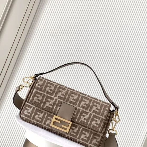 Fendi Baguette Monogram 24x14cm shoulder bag Top Quality Replica