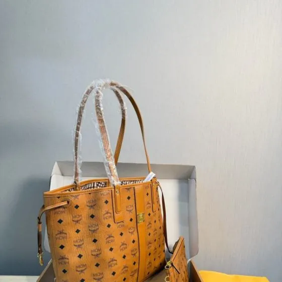 MCM Toni Visetos 19x16cm shoulder bag AAA Quality Replica