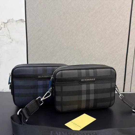 Burberry Black shoulder bag Premium Replica