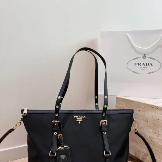 Prada Black shoulder bag AAA Quality Replica