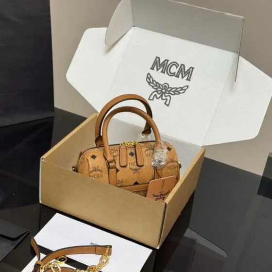 MCM Visetos 18x12cm shoulder bag Top Quality Replica