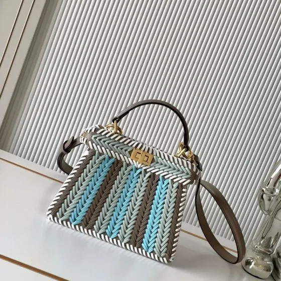 Fendi Peekaboo 33x22x14cm shoulder bag Premium Replica