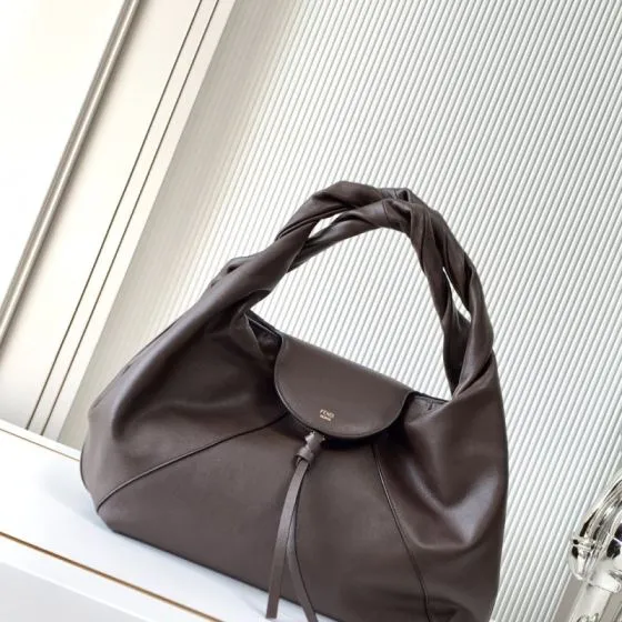 Fendi Brown shoulder bag Top Quality Replica