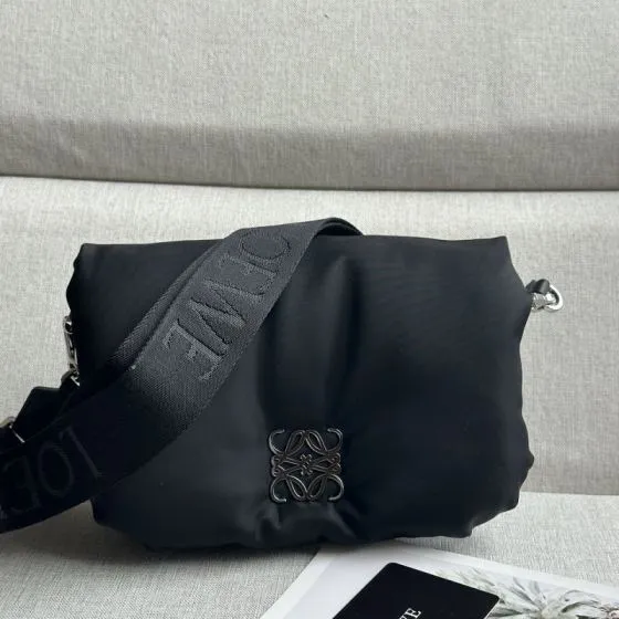 Loewe Black shoulder bag Premium Replica