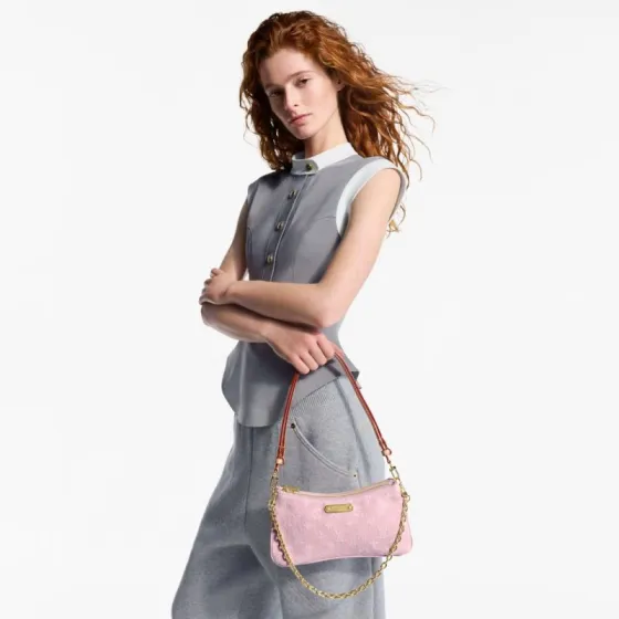 Louis Vuitton Pink Monogram crossbody 1 1 Replica