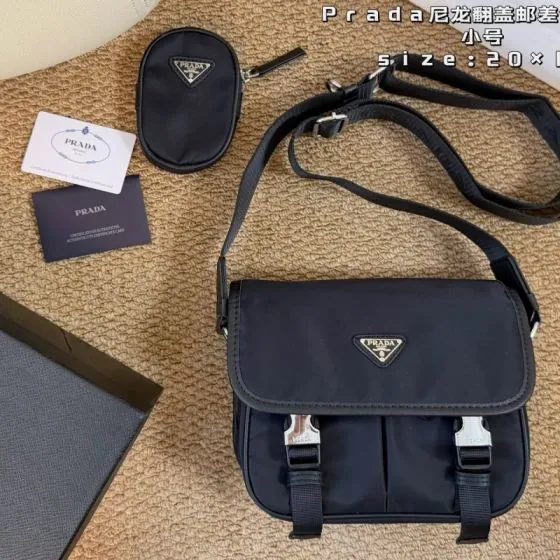 Prada Nylon black small 20x17cm crossbody 1 1 Replica