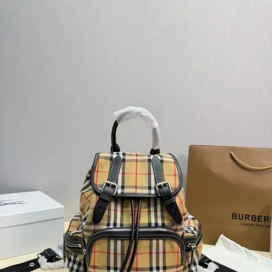 Burberry Black 25x18x10cm shoulder bag Premium Replica