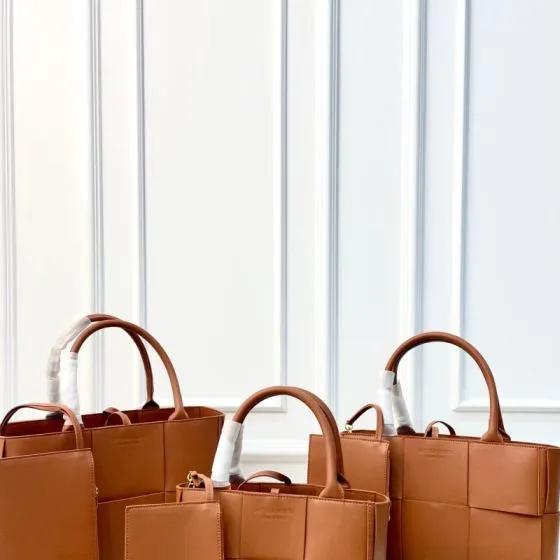 Bottega Veneta Arco Brown shoulder bag Premium Replica