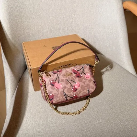 Coach Gold 25x18x10cm shoulder bag 1 1 Replica