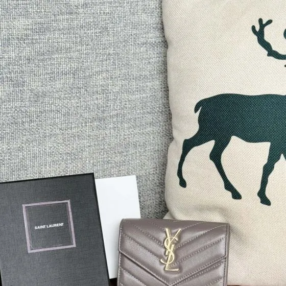 Saint Laurent Monogram Taupe everyday — 1:1 Replica