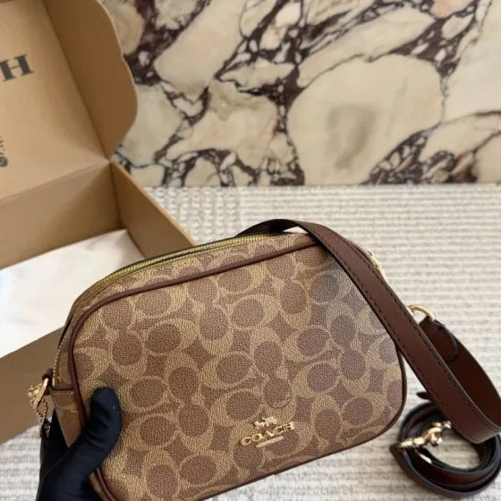 Coach Brown shoulder bag 1 1 Replica