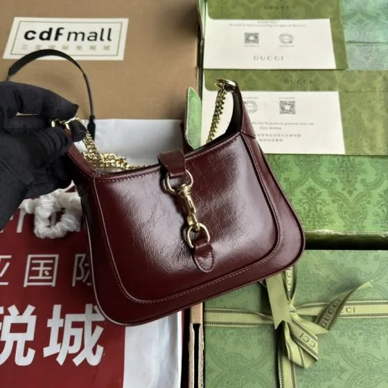 Gucci Jackie 1961 Bordeaux shoulder 1 1 Replica
