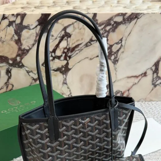 Goyard Black 18x12cm shoulder bag AAA Quality Replica