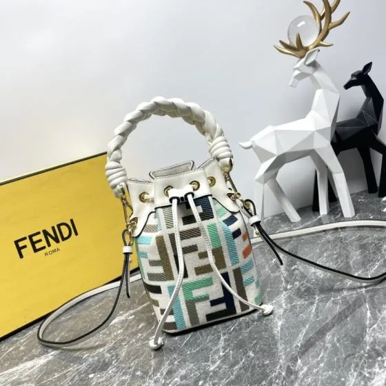 Fendi shoulder bag Top Quality Replica