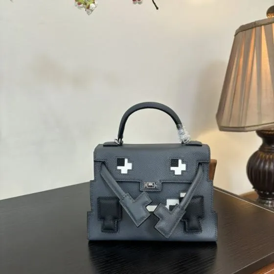 Hermes Kelly Grey Epsom top handle 1 1 Replica