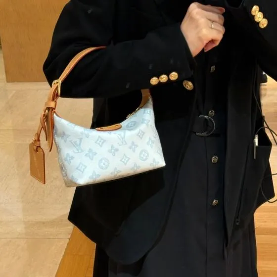 Louis Vuitton Pochette Hills Light Blue Monogram shoulder AAA Quality Replica