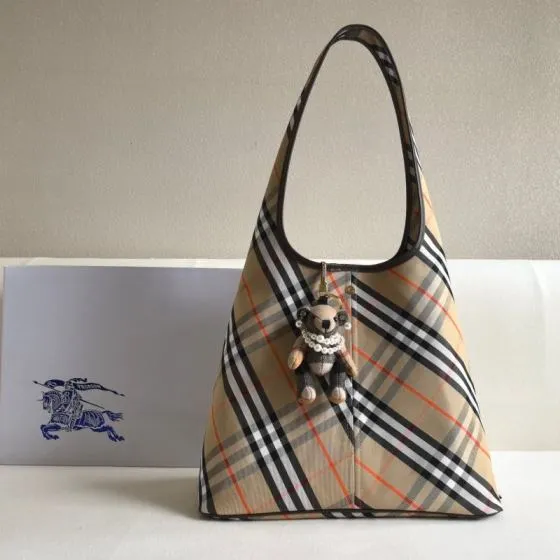 Burberry Beige 40x30x16cm shoulder bag Premium Replica