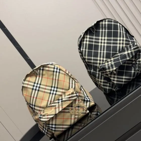 Burberry Black shoulder bag Premium Replica