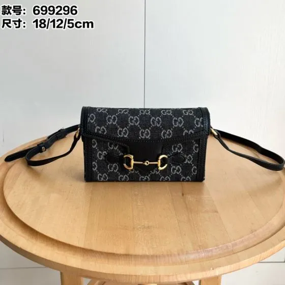Gucci 699296 Black GG canvas 18 12 5cm crossbody AAA Quality Replica