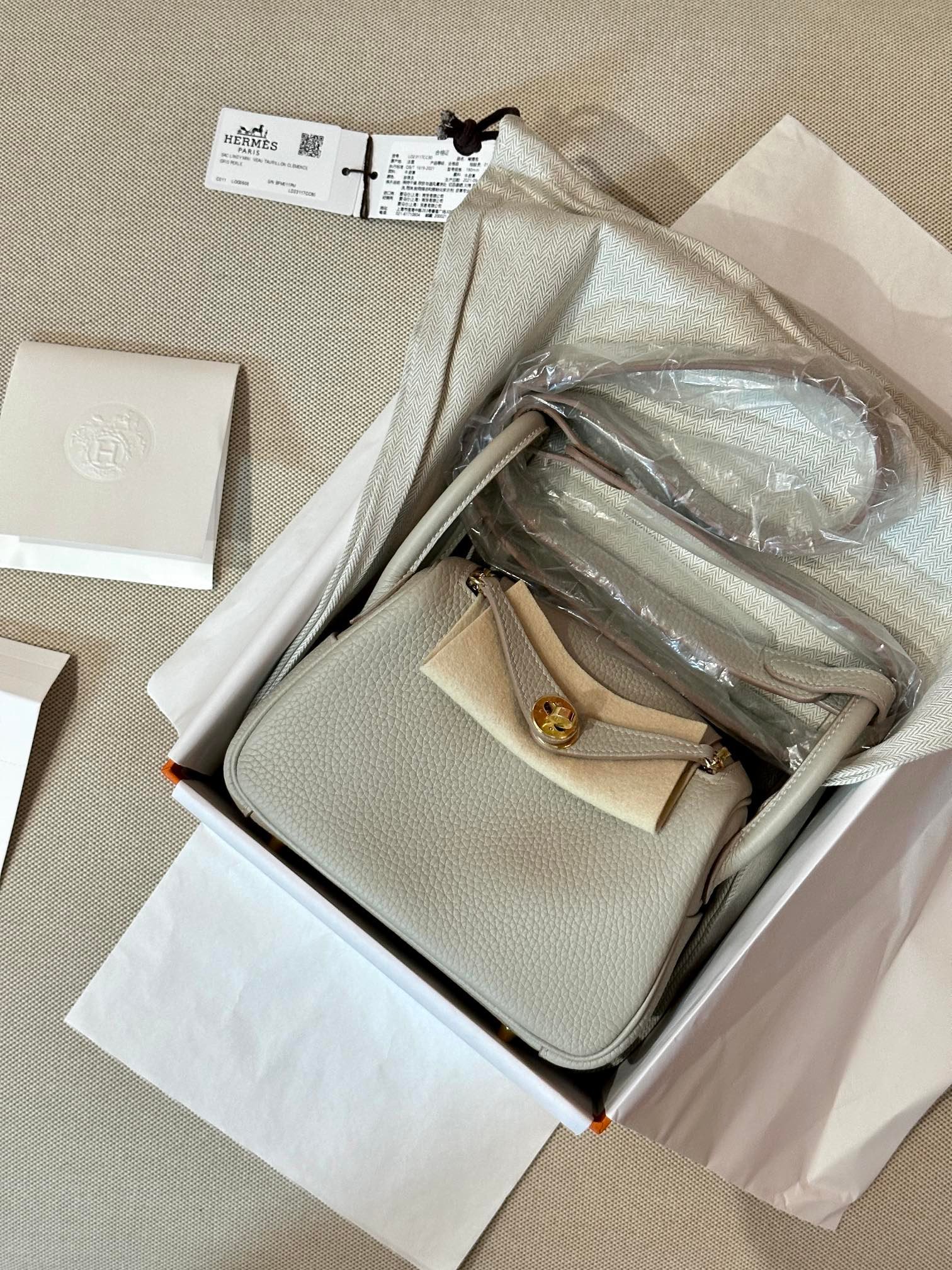 Hermes Lindy Light grey shoulder everyday