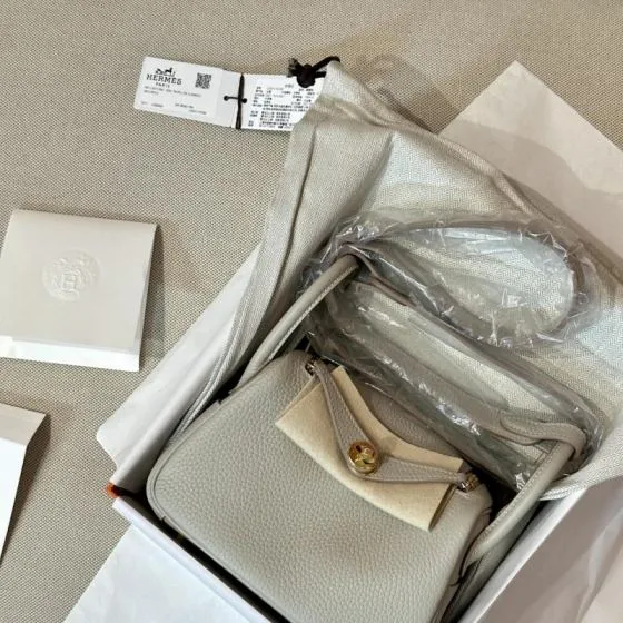 Hermes Lindy Light grey shoulder Premium Replica