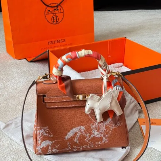 Hermes Kelly Brown leather with white horse print shoulder Premium Replica