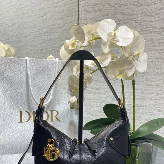 Dior Voyage Black shoulder AAA Quality Replica