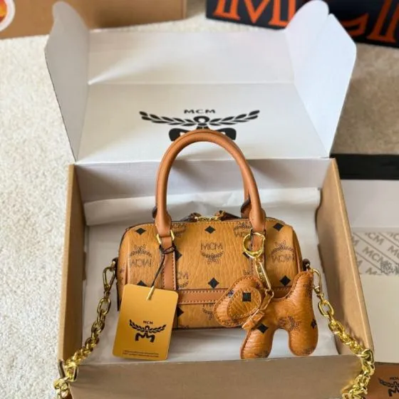 MCM Monogram 18x12cm shoulder bag AAA Quality Replica