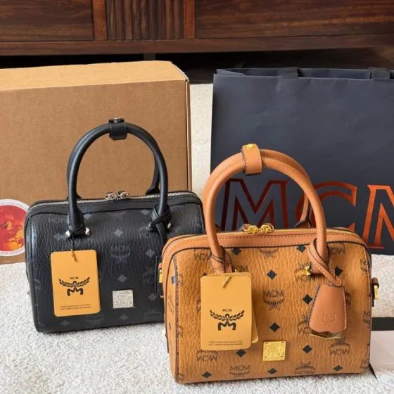 MCM Visetos 25x18x10cm shoulder bag 1 1 Replica