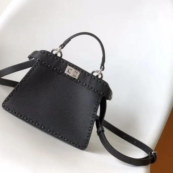 Fendi Peekaboo Black 33x22x14cm shoulder bag Top Quality Replica