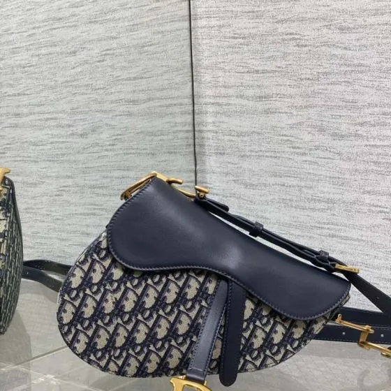 Dior Oblique Navy Beige crossbody 1 1 Replica