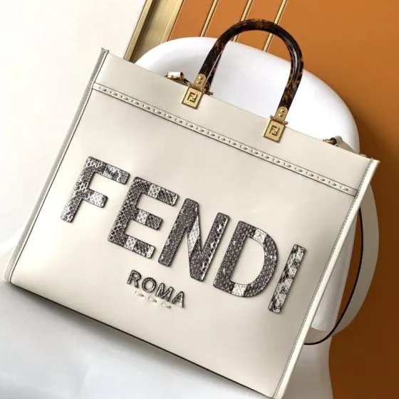 Fendi White 40x30x16cm shoulder bag 1 1 Replica