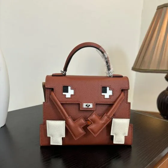 Hermes Mosaic Brown Epsom leather with white and black accents top handle Premium Replica