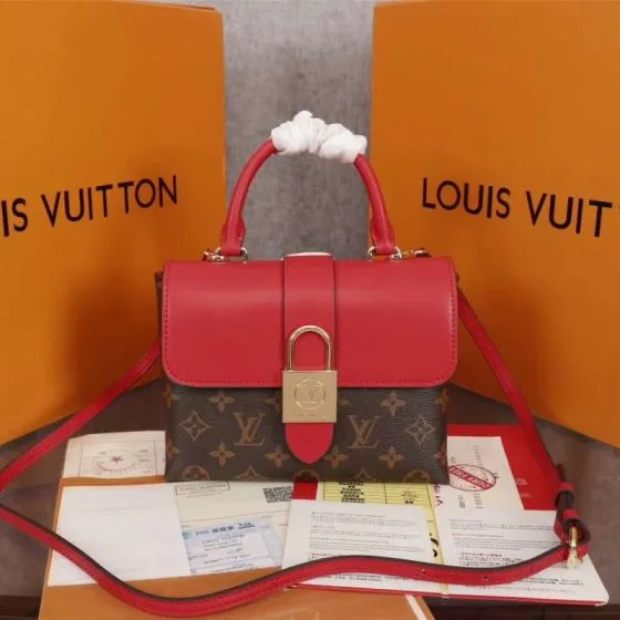 Louis Vuitton M43577 Monogram Epi Red 23 17 8cm crossbody AAA Quality Replica