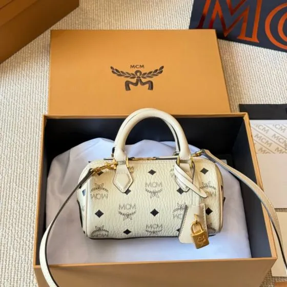 MCM Visetos 18x12cm shoulder bag AAA Quality Replica
