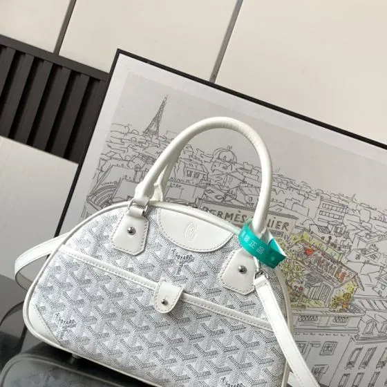 Goyard White 18x12cm shoulder bag 1 1 Replica