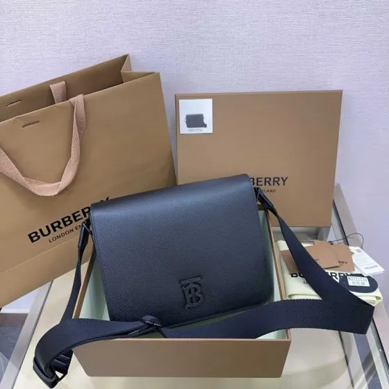 Burberry Black shoulder bag Top Quality Replica