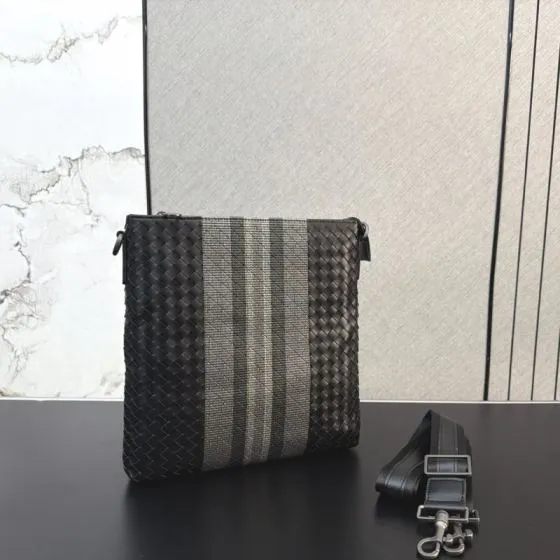 Bottega Veneta Black shoulder bag AAA Quality Replica