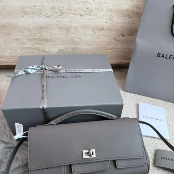 Balenciaga Black 25x18x10cm shoulder bag AAA Quality Replica