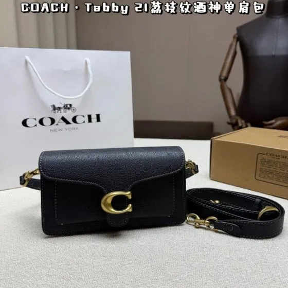 Coach Black shoulder bag 1 1 Replica