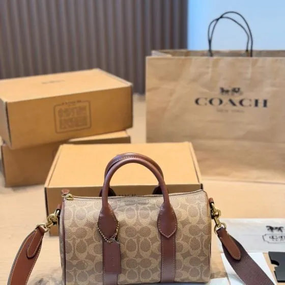 Coach Brown 25x18x10cm shoulder bag Premium Replica