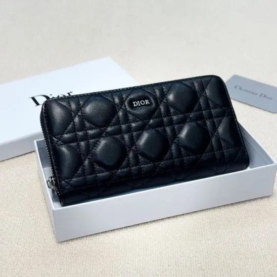 Dior Lady Black everyday 1 1 Replica