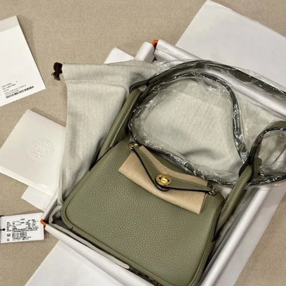 Hermes Lindy Vert Amande Green crossbody Top Quality Replica