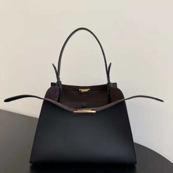 Fendi shoulder bag Top Quality Replica
