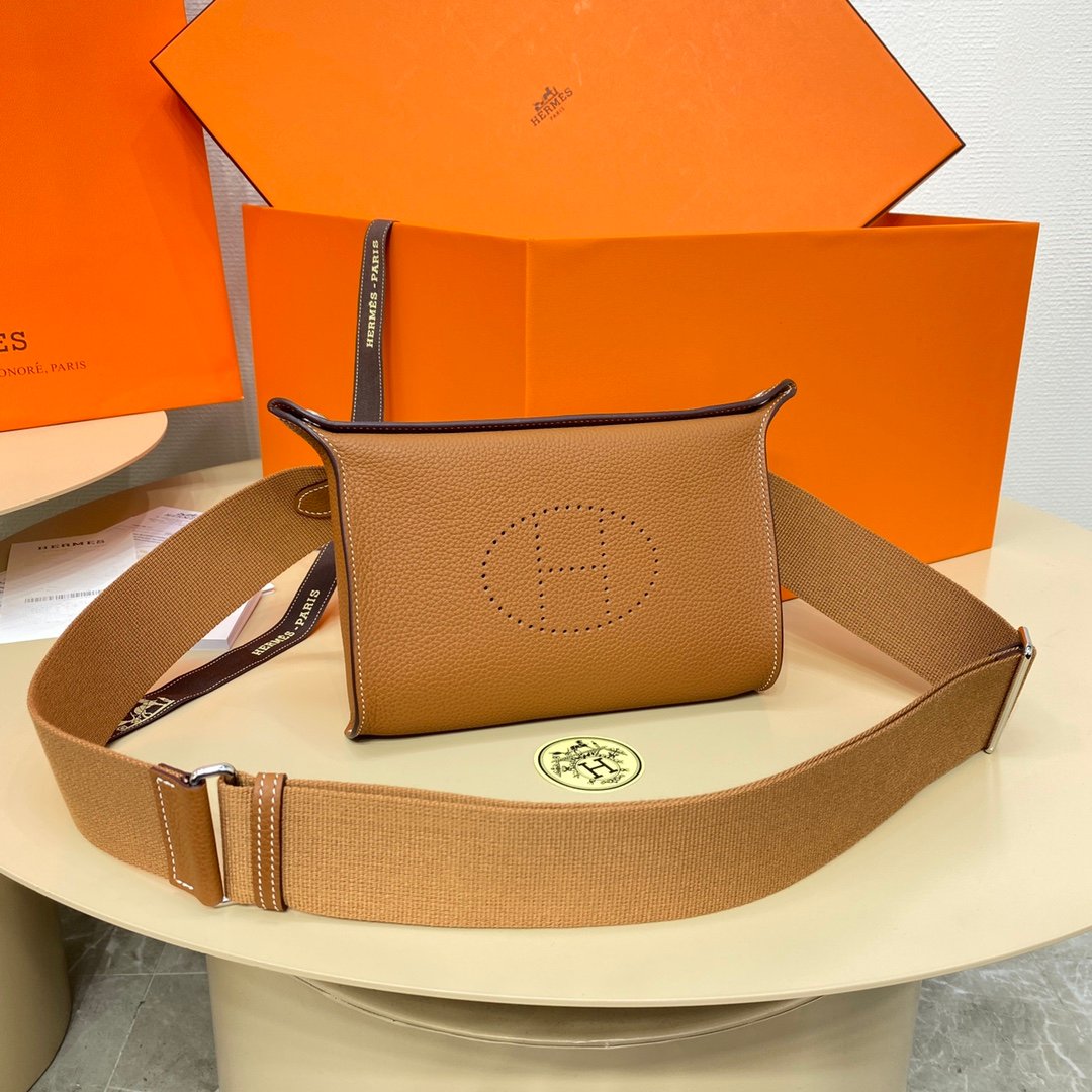 Hermes Vide Poche Gold Tan leather everyday