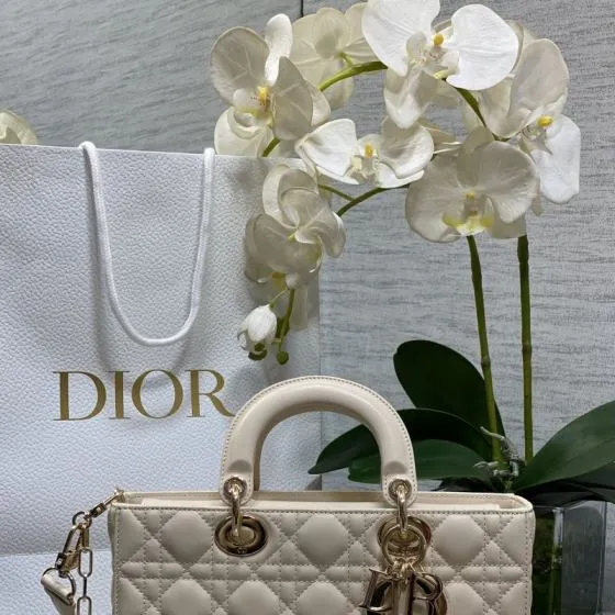 Dior Lady Light ivory shoulder Top Quality Replica